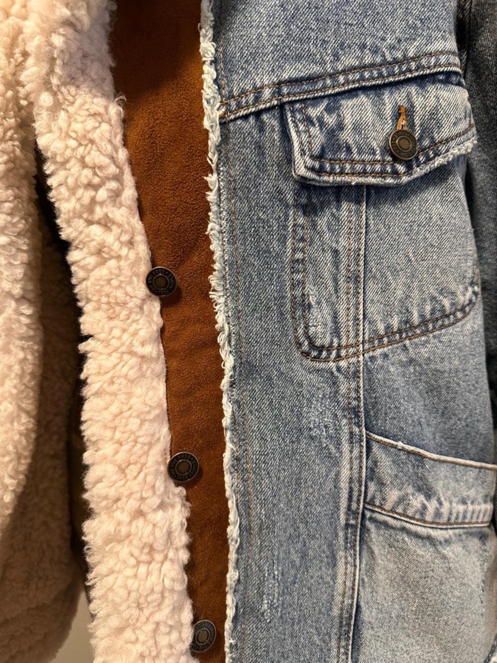 Free People We The Free Magnolia Denim Jacket XS - Picture 7 of 12